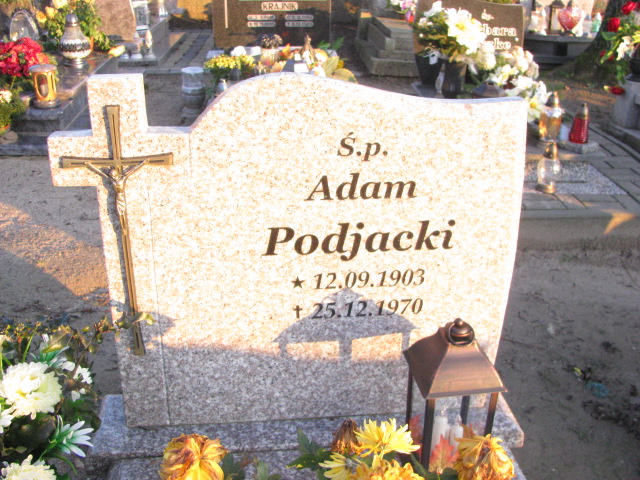 Grób Adam Podjacki