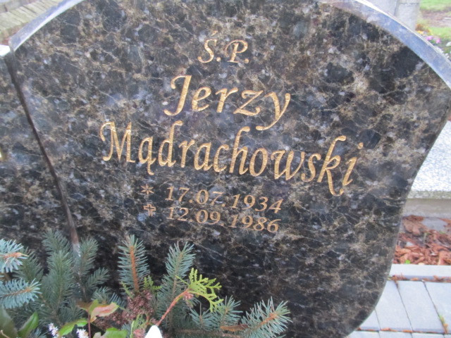 Grób Jerzy Mądrachowski
